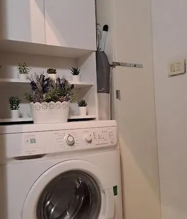 Casa Con Terrazzo Zona Centro/stazione. בולוניה