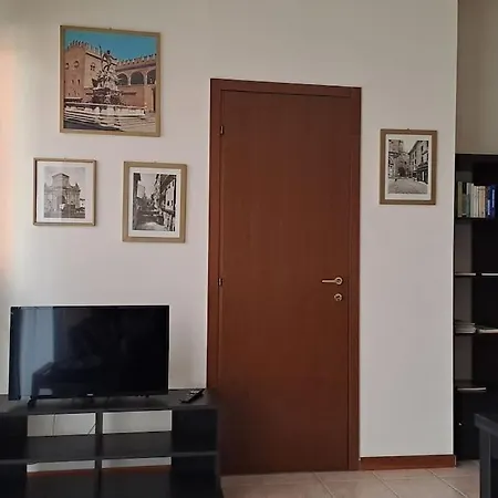 Casa Con Terrazzo Zona Centro/stazione. *
